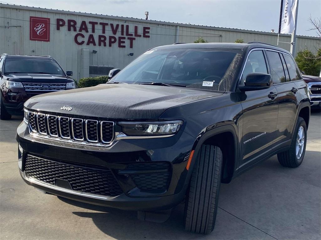 new 2025 Jeep Grand Cherokee car, priced at $27,375