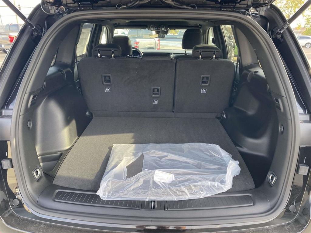 new 2025 Jeep Grand Cherokee car, priced at $27,375