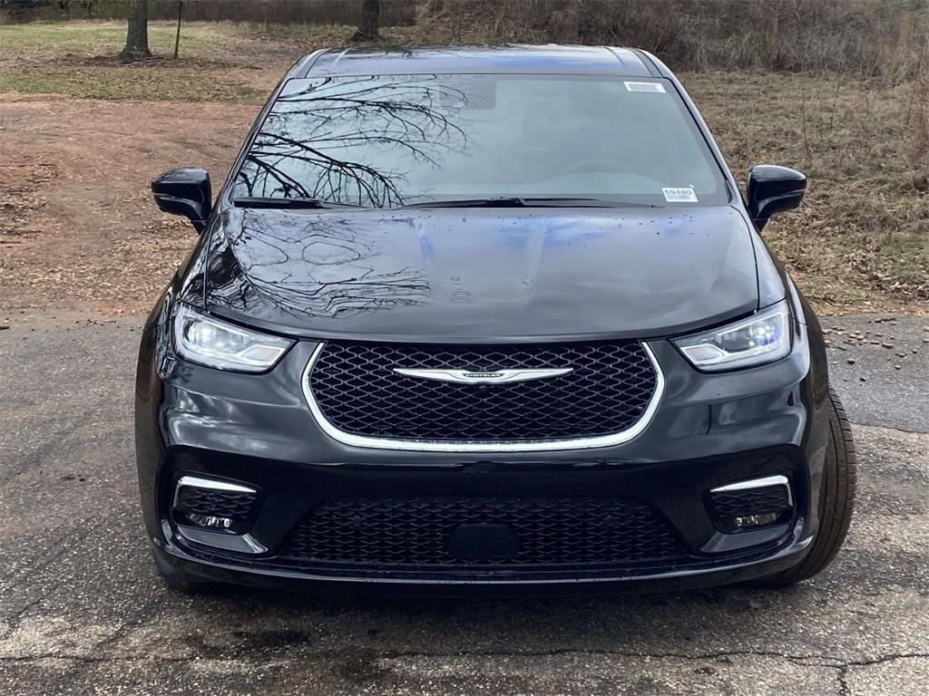 new 2026 Chrysler Pacifica car, priced at $37,999