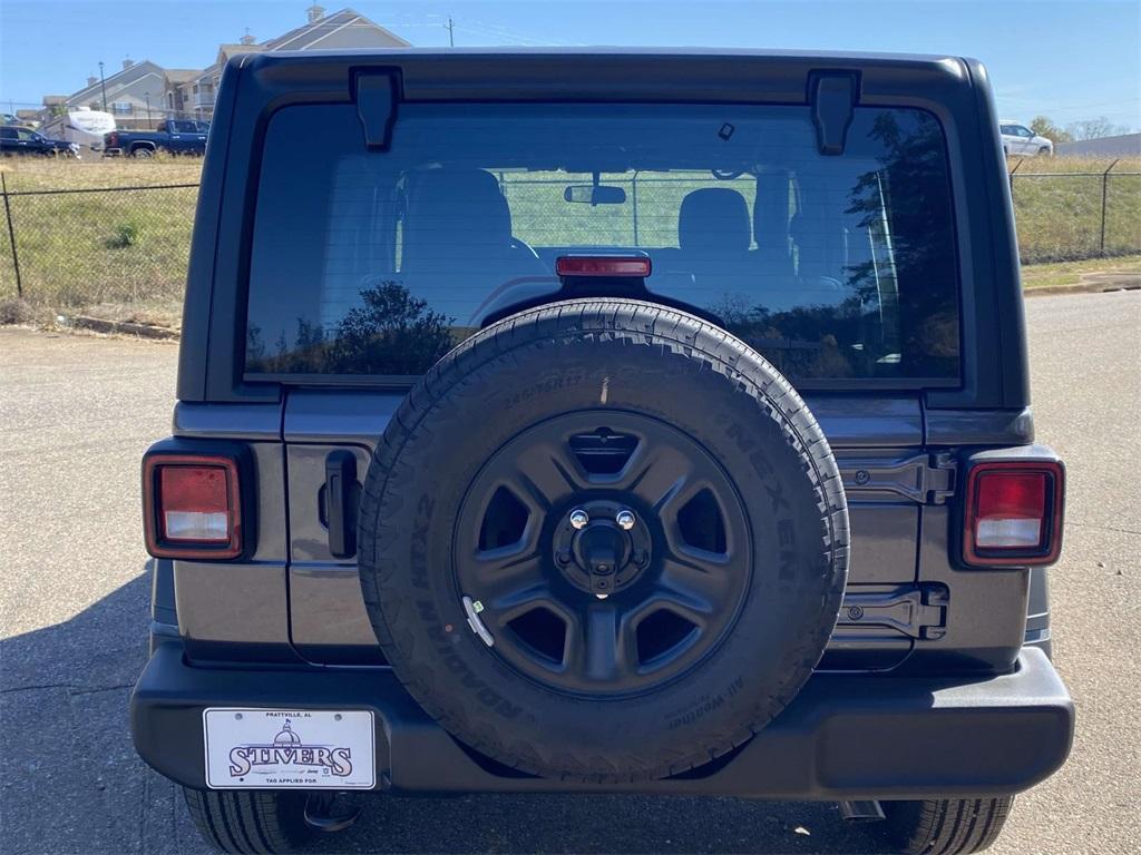 new 2026 Jeep Wrangler car, priced at $33,999