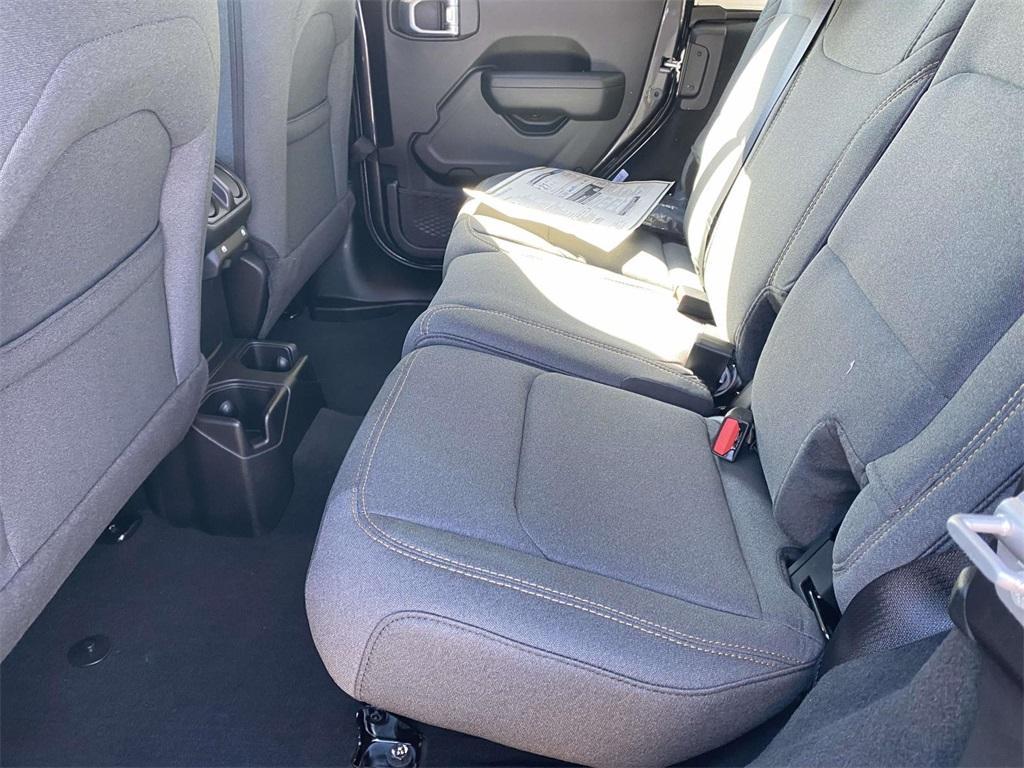 new 2026 Jeep Wrangler car, priced at $33,999