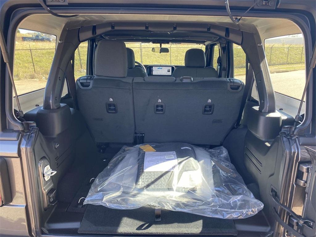 new 2026 Jeep Wrangler car, priced at $33,999