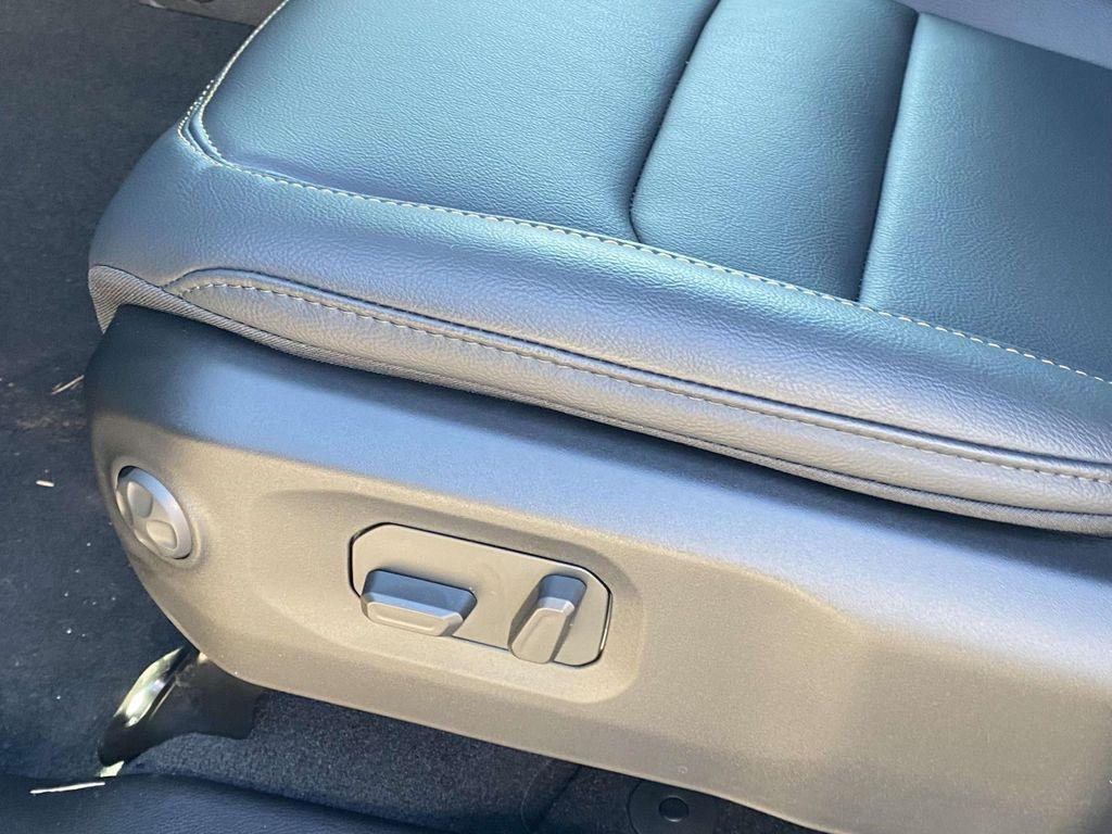 new 2026 Jeep Wrangler car, priced at $51,749