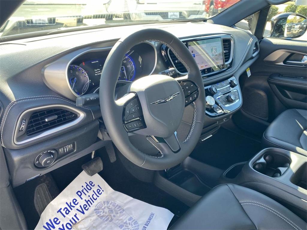new 2026 Chrysler Pacifica car, priced at $43,180