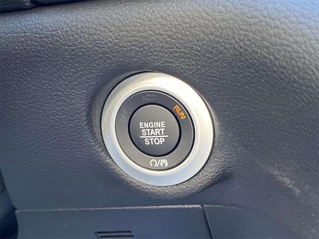 new 2026 Chrysler Pacifica car, priced at $43,180