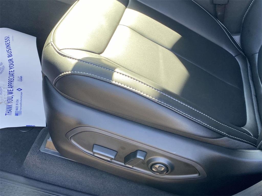 new 2025 Jeep Grand Cherokee L car, priced at $34,495