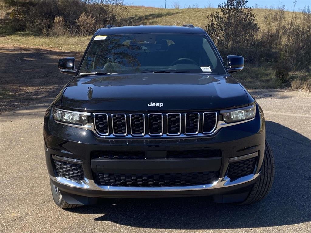 new 2025 Jeep Grand Cherokee L car, priced at $34,495