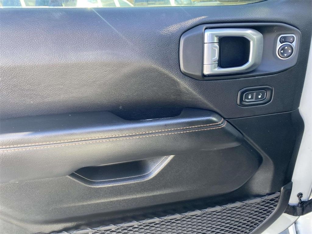 used 2021 Jeep Gladiator car, priced at $33,786