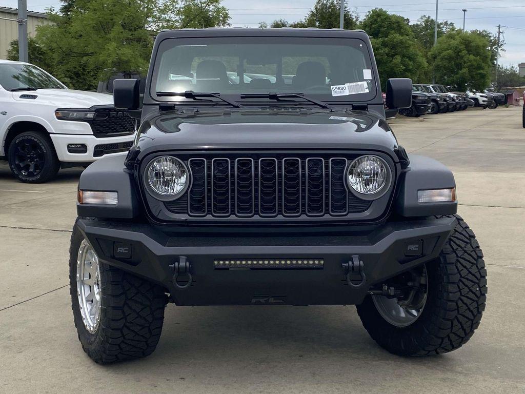 new 2026 Jeep Gladiator car, priced at $52,034