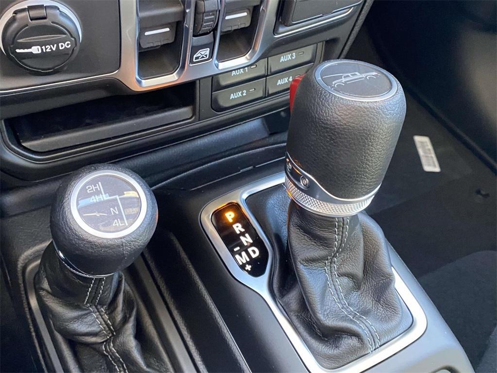 new 2026 Jeep Gladiator car, priced at $39,999