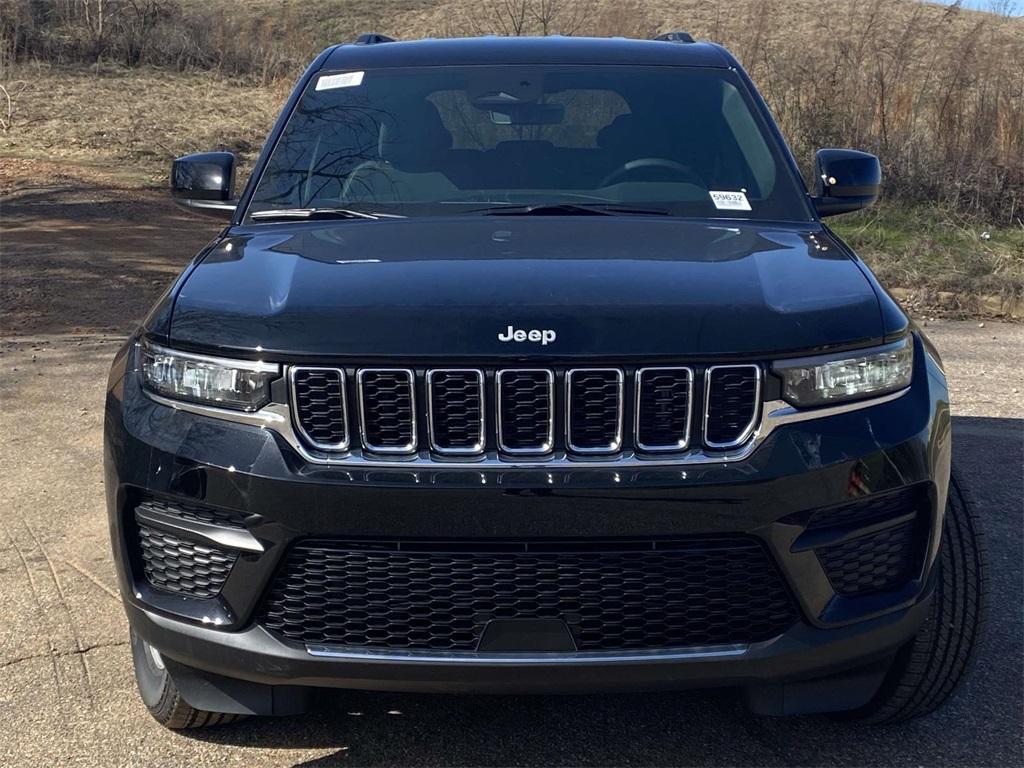 new 2025 Jeep Grand Cherokee car, priced at $29,995