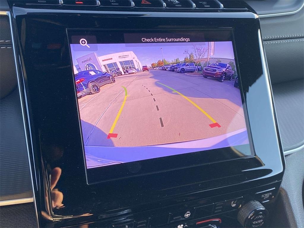 new 2025 Jeep Grand Cherokee L car, priced at $29,825