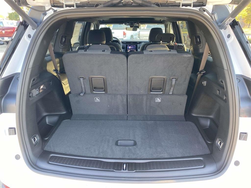 new 2025 Jeep Grand Cherokee L car, priced at $29,825