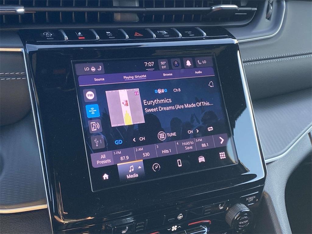 new 2025 Jeep Grand Cherokee L car, priced at $29,825