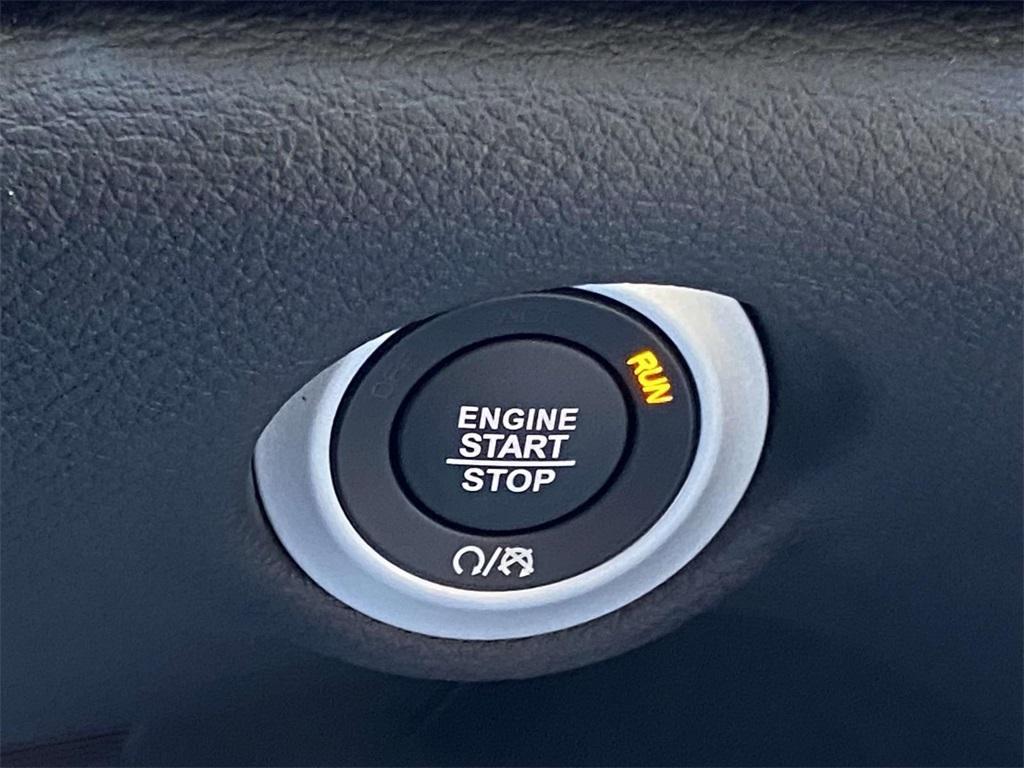 new 2026 Chrysler Pacifica car, priced at $36,135