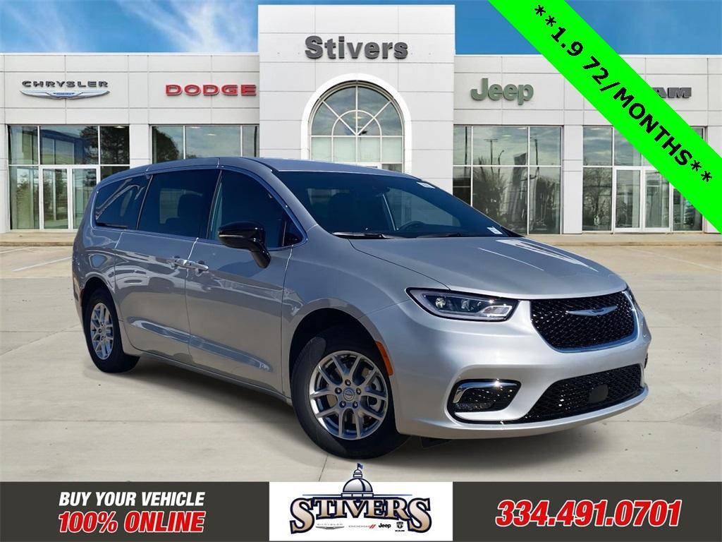 new 2026 Chrysler Pacifica car, priced at $36,135