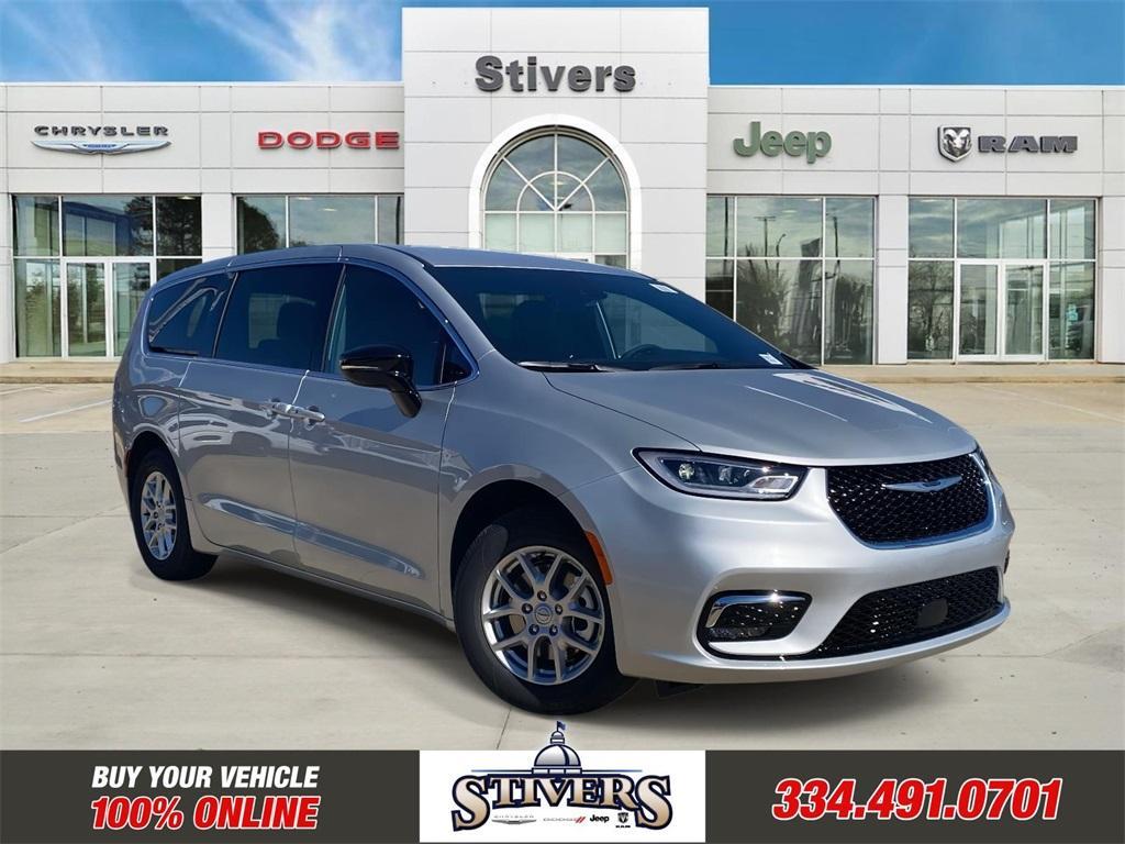new 2026 Chrysler Pacifica car, priced at $38,435