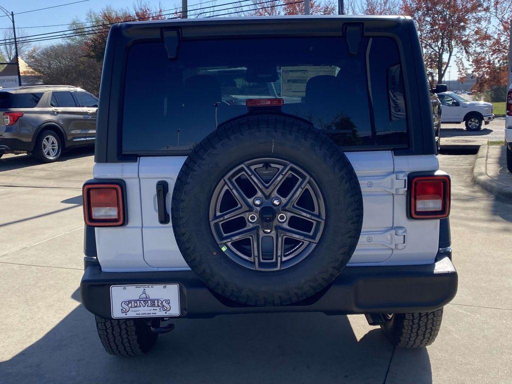new 2026 Jeep Wrangler car, priced at $40,388