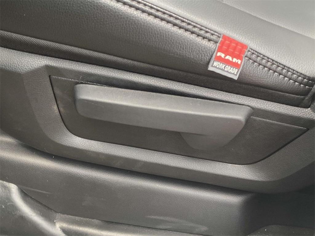 new 2024 Ram 2500 car, priced at $51,520