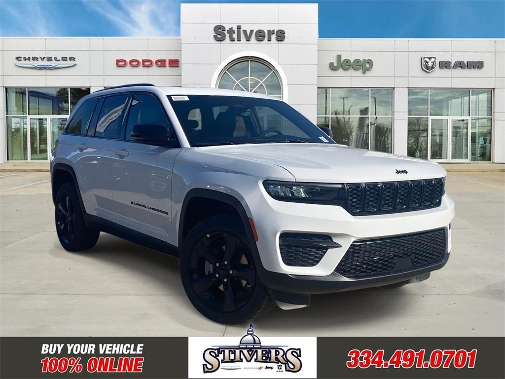 new 2025 Jeep Grand Cherokee car, priced at $33,995