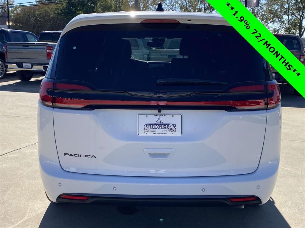 new 2026 Chrysler Pacifica car, priced at $36,065