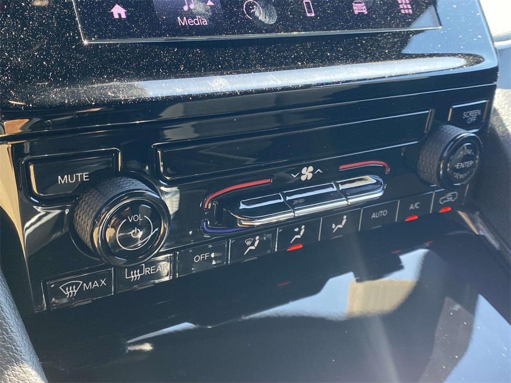 new 2025 Jeep Grand Cherokee L car, priced at $29,325