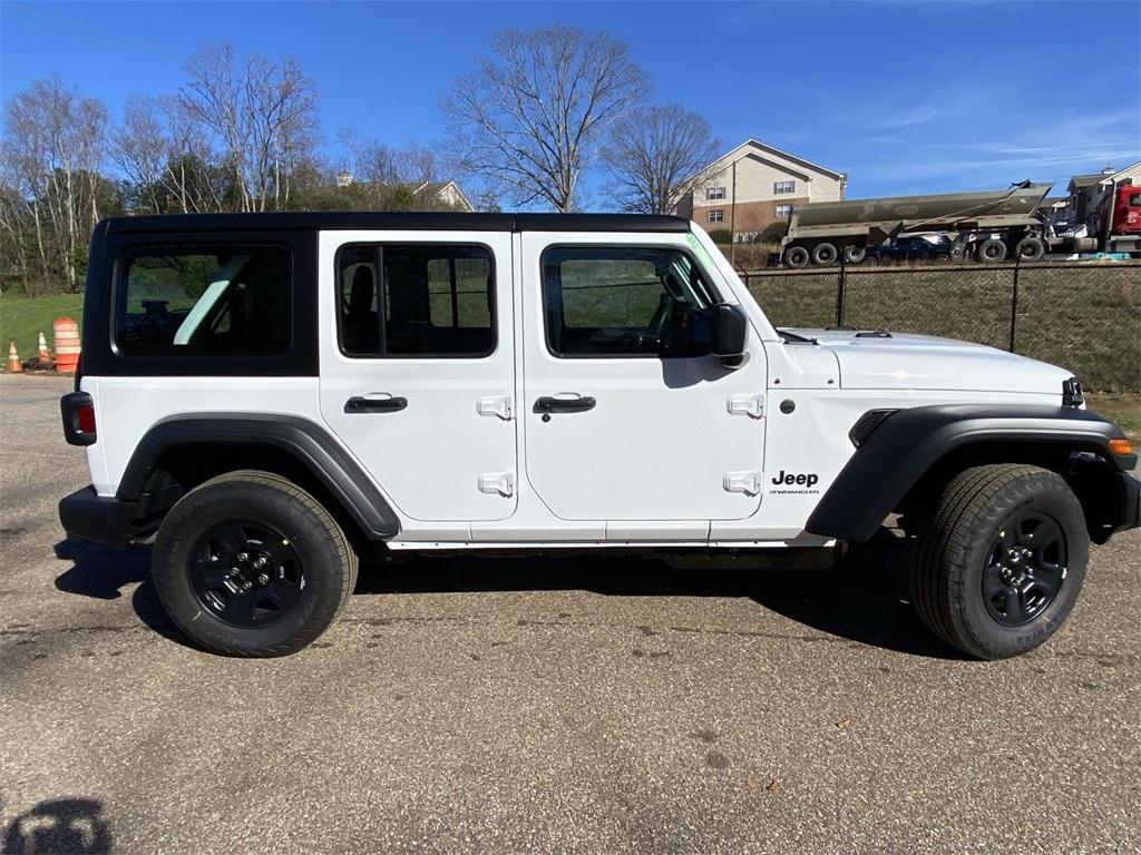 new 2026 Jeep Wrangler car, priced at $38,499