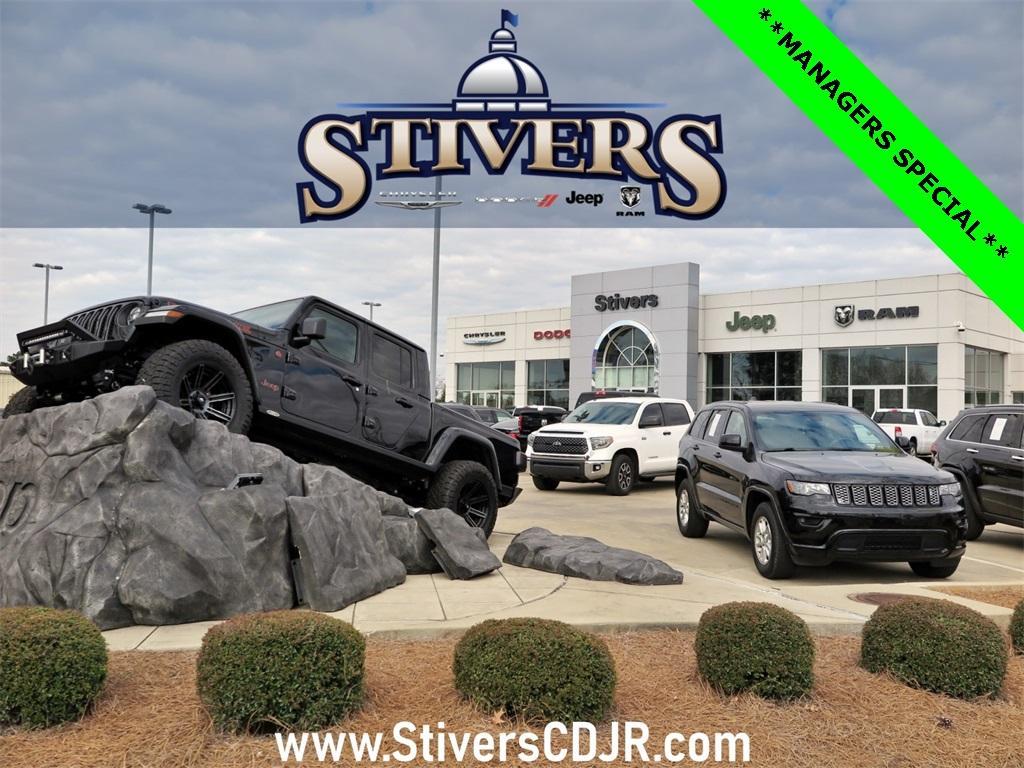 new 2025 Jeep Grand Cherokee car, priced at $26,989