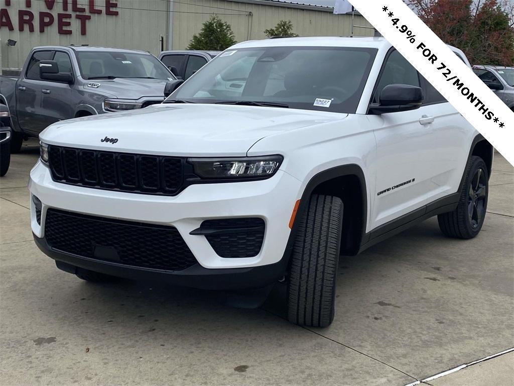 new 2025 Jeep Grand Cherokee car, priced at $32,275