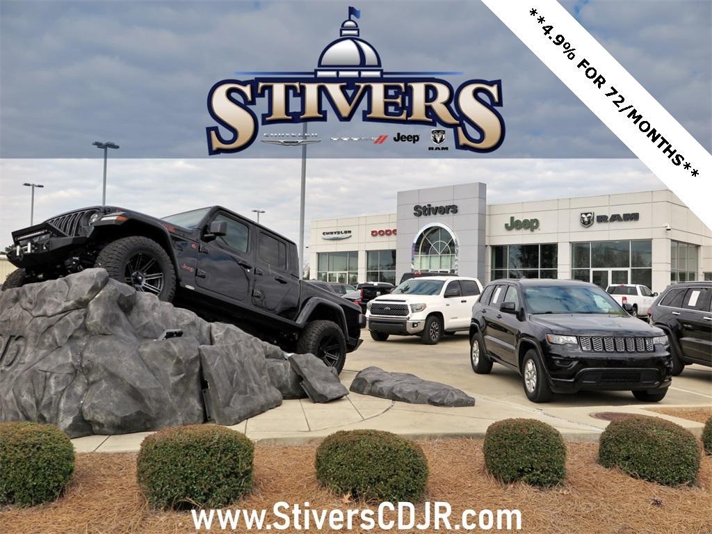 new 2025 Jeep Grand Cherokee car, priced at $32,275