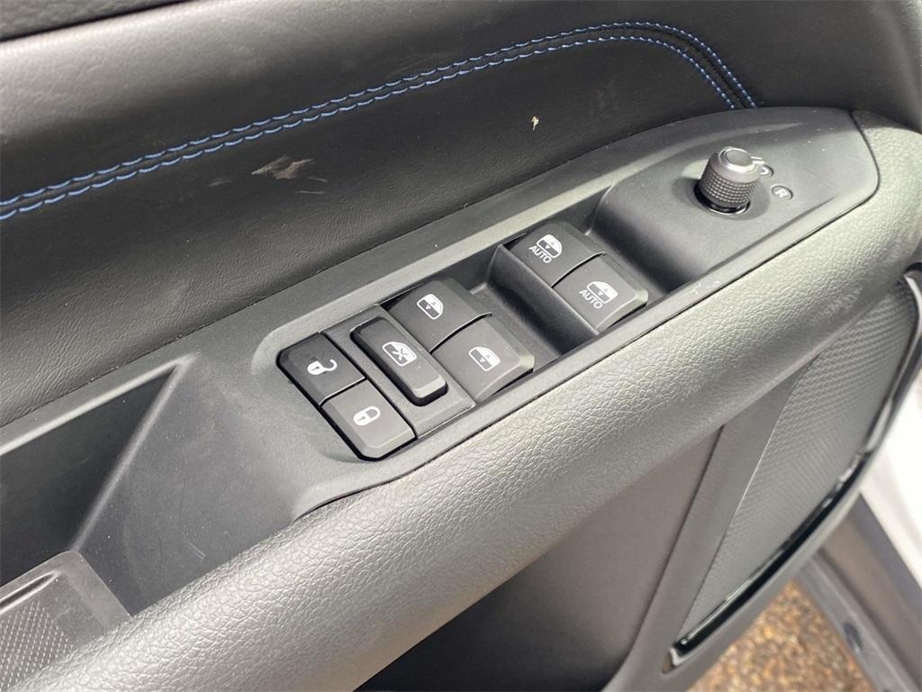 new 2026 Jeep Compass car, priced at $25,565