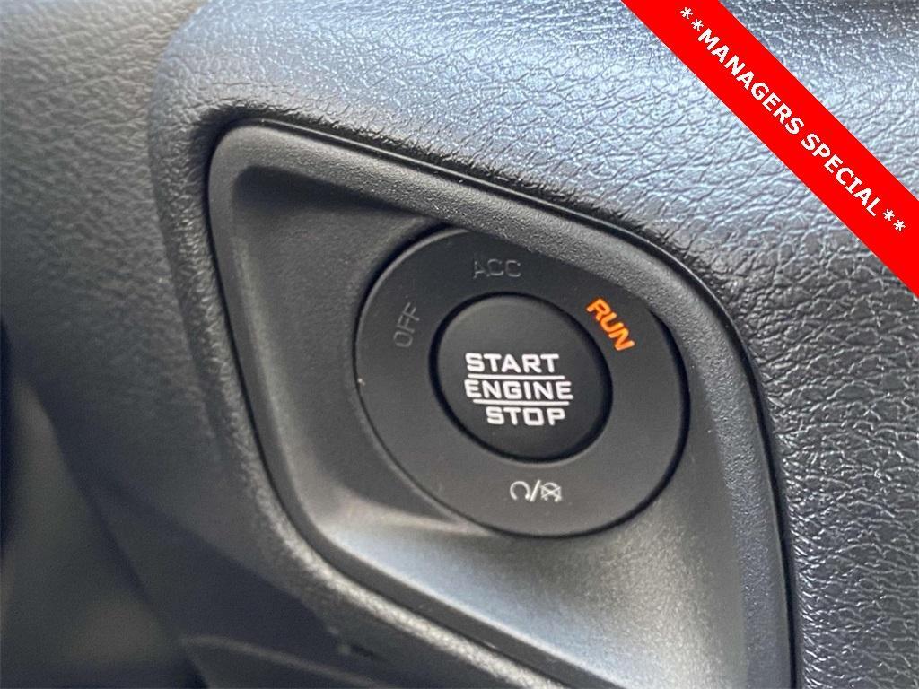 new 2025 Jeep Gladiator car, priced at $35,399