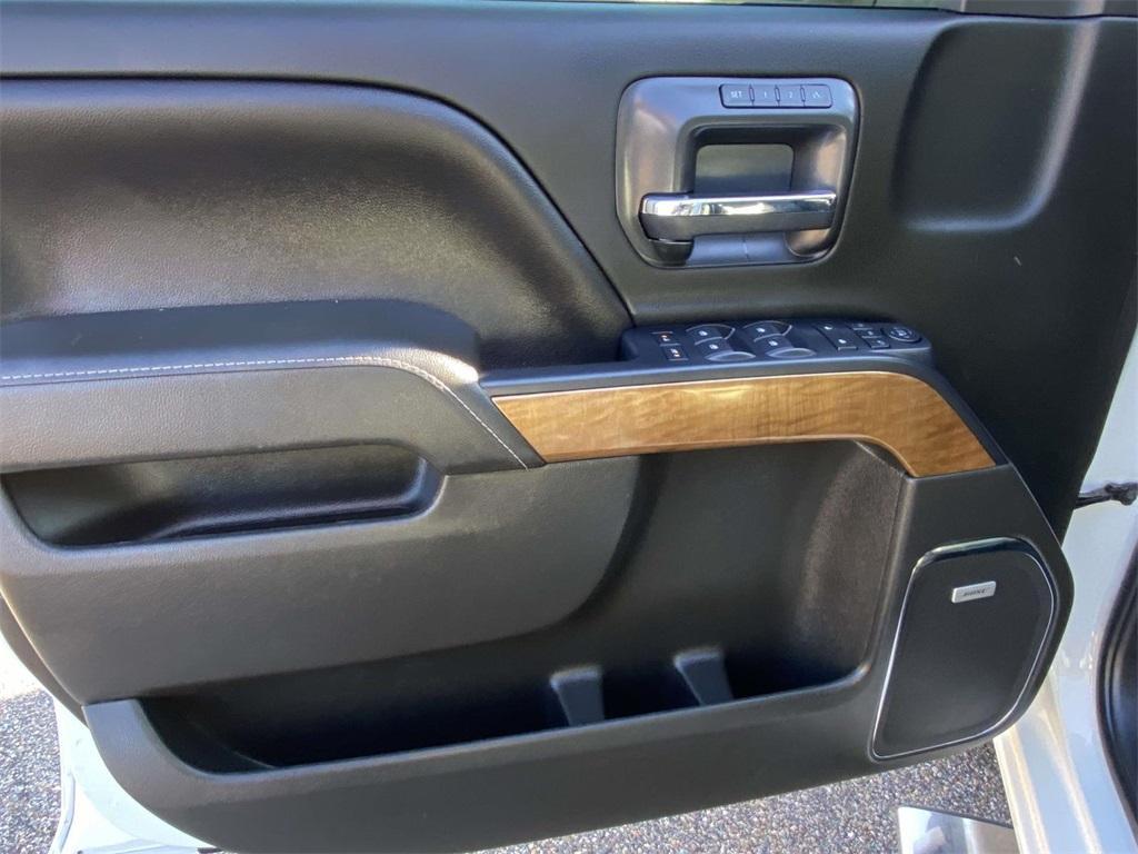 used 2018 Chevrolet Silverado 1500 car, priced at $31,699