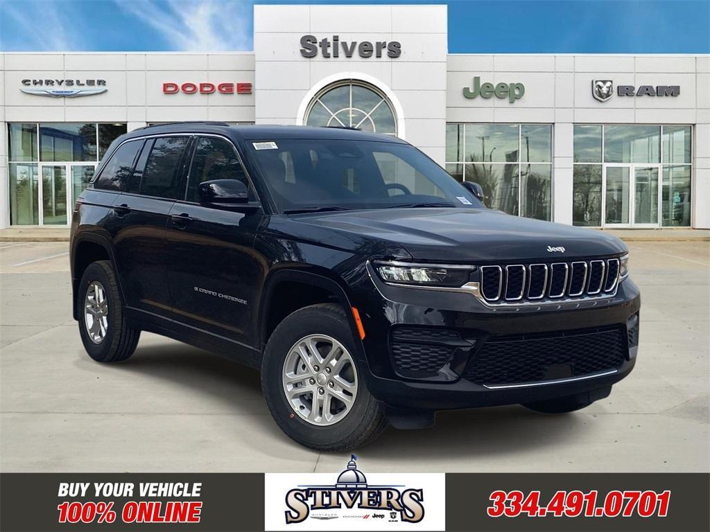 new 2025 Jeep Grand Cherokee car, priced at $28,995