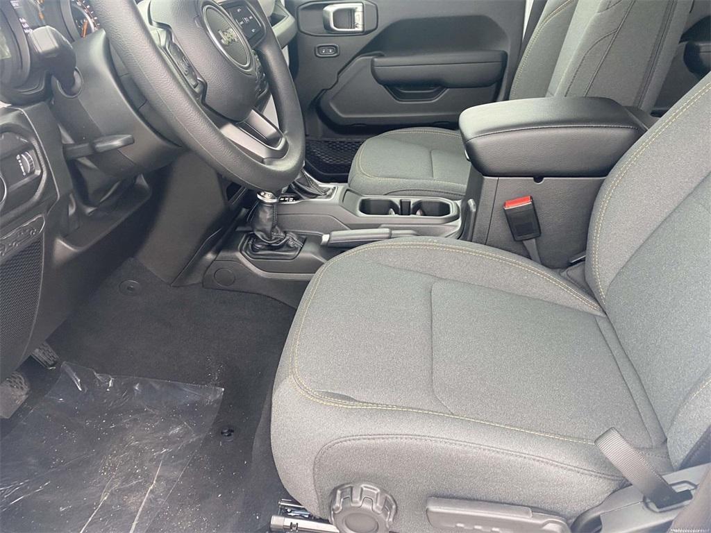 new 2026 Jeep Wrangler car, priced at $33,999