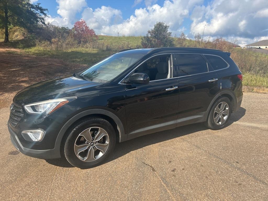 used 2016 Hyundai Santa Fe car, priced at $10,495