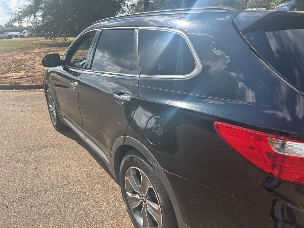 used 2016 Hyundai Santa Fe car, priced at $10,495