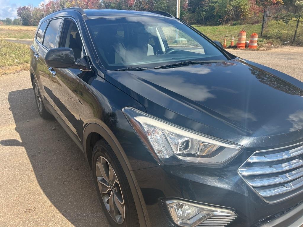 used 2016 Hyundai Santa Fe car, priced at $10,495