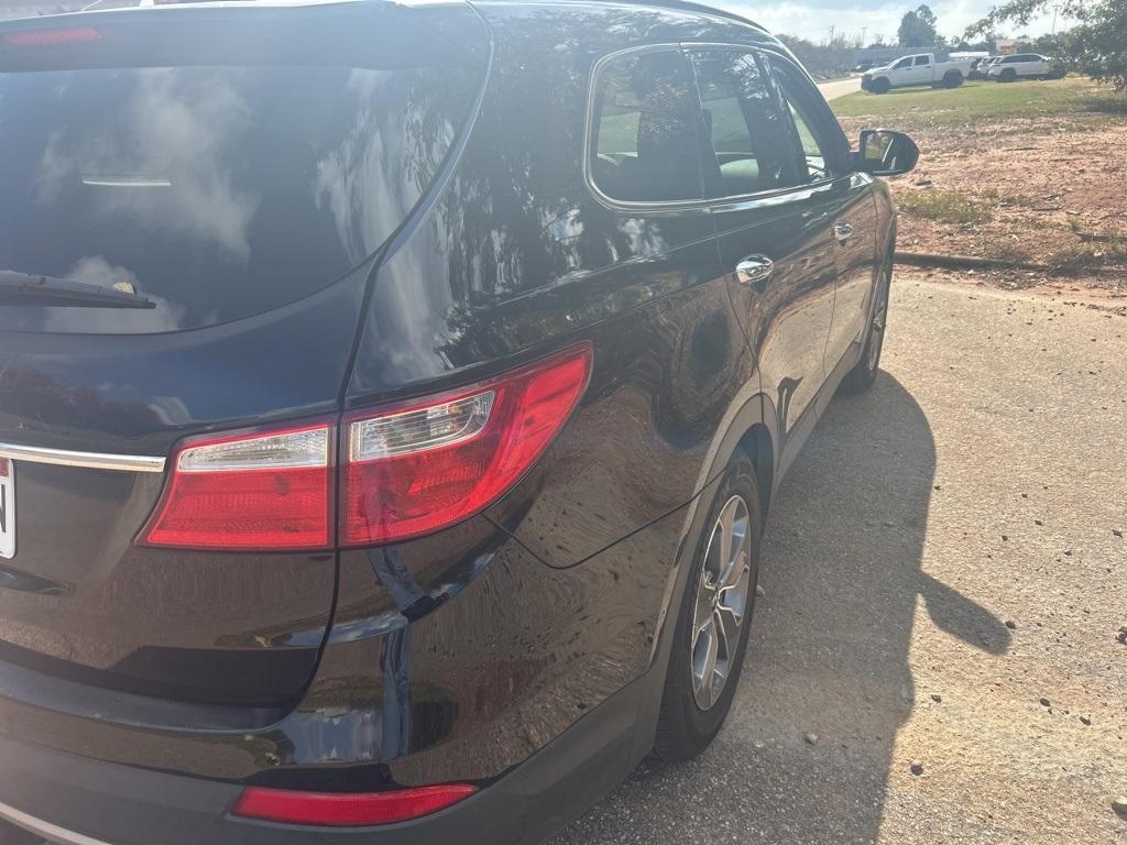 used 2016 Hyundai Santa Fe car, priced at $10,495