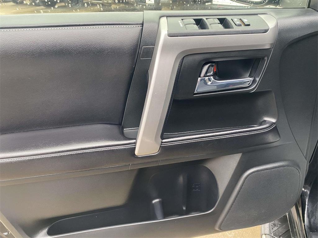 used 2016 Toyota 4Runner car, priced at $17,295