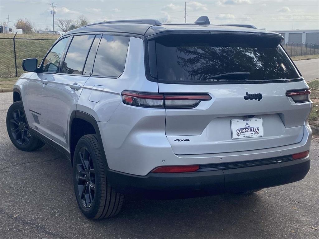 new 2025 Jeep Grand Cherokee L car, priced at $39,935