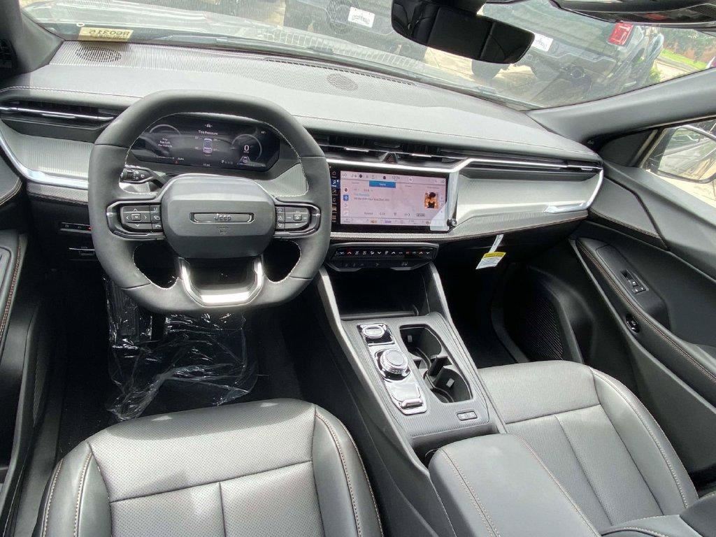 new 2026 Jeep Cherokee car, priced at $37,530