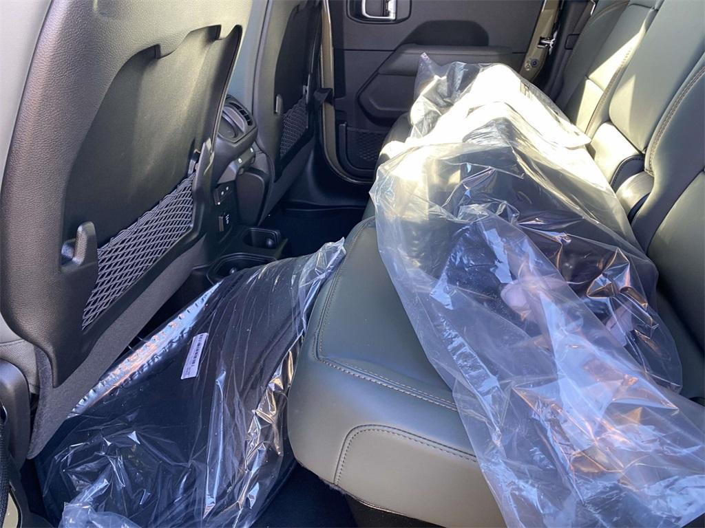 new 2026 Jeep Gladiator car, priced at $53,999