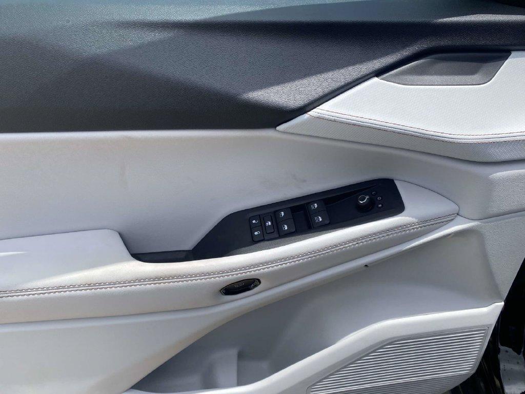 new 2026 Jeep Cherokee car, priced at $37,530