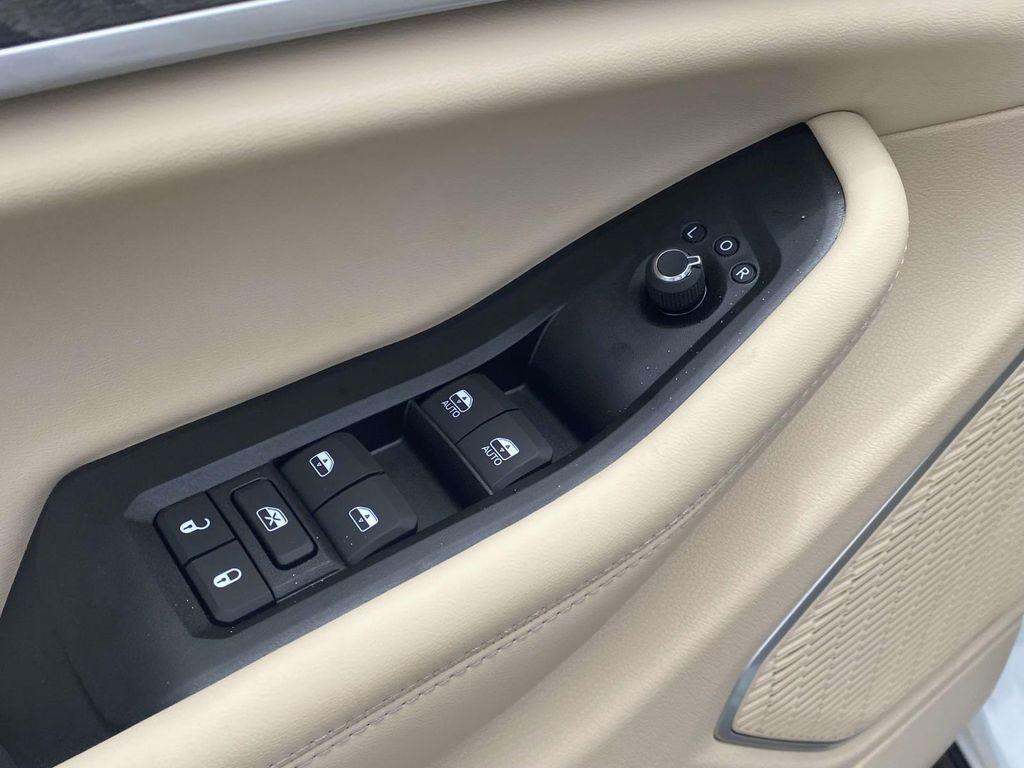 new 2026 Jeep Grand Cherokee L car, priced at $48,754