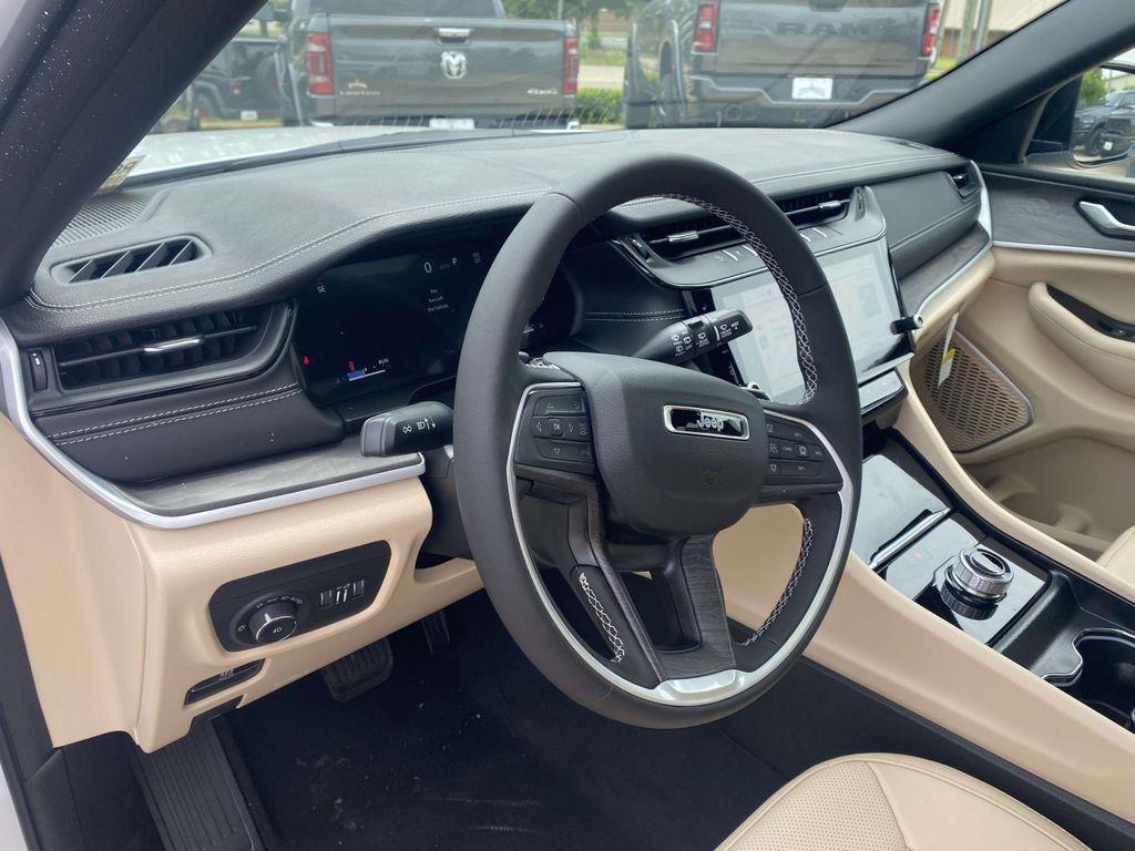 new 2026 Jeep Grand Cherokee L car, priced at $48,754