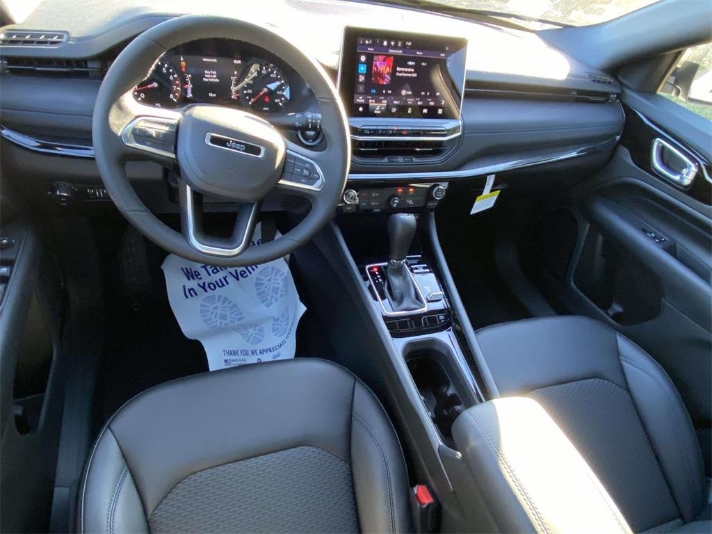 new 2026 Jeep Compass car, priced at $25,495