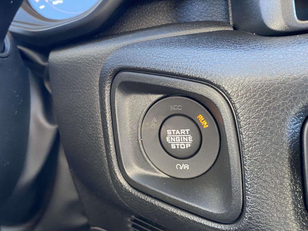 new 2026 Jeep Gladiator car, priced at $38,385