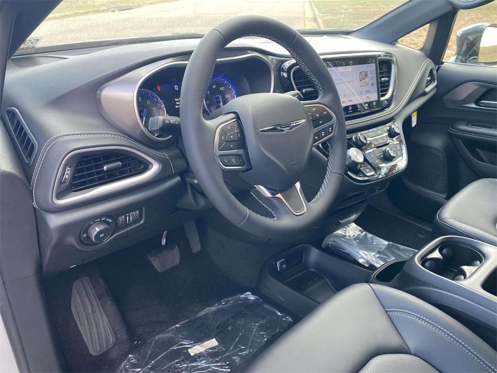 new 2026 Chrysler Pacifica car, priced at $37,999