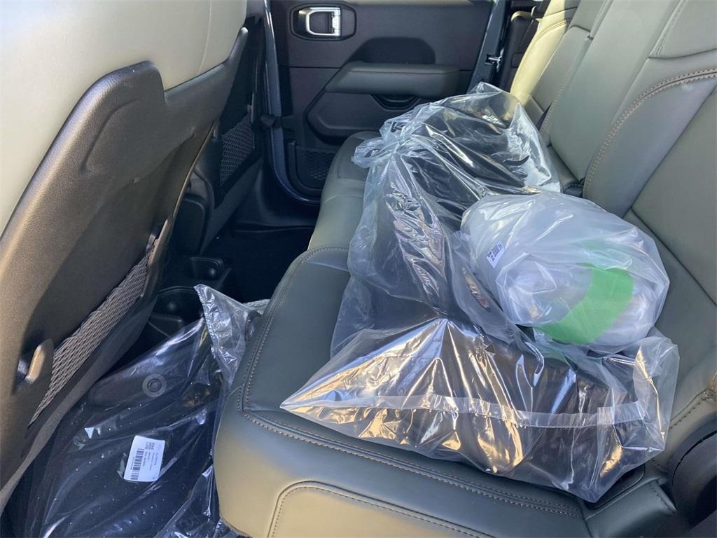 new 2026 Jeep Gladiator car, priced at $55,999